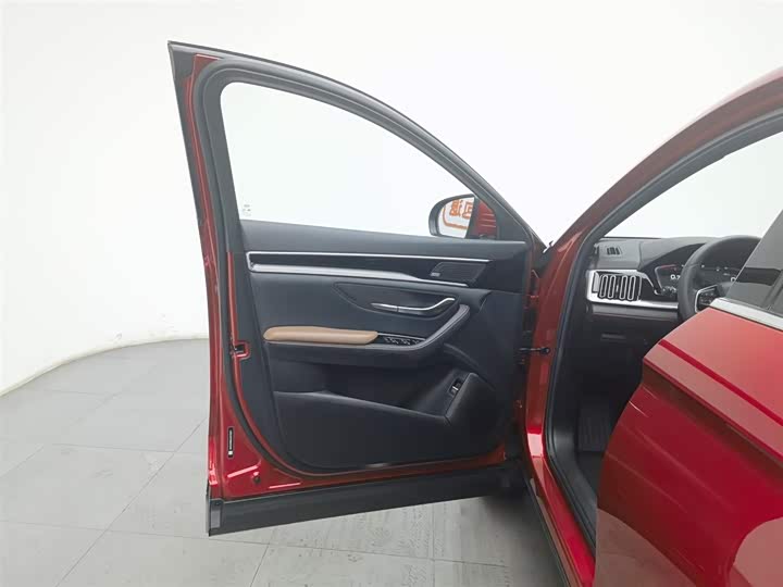 Фото 8 - BYD Song Plus