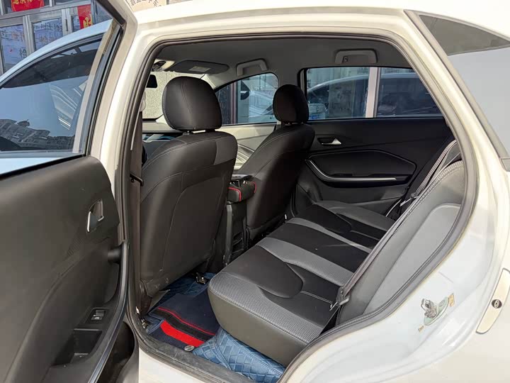 Фото 4 - Chery Tiggo 3x