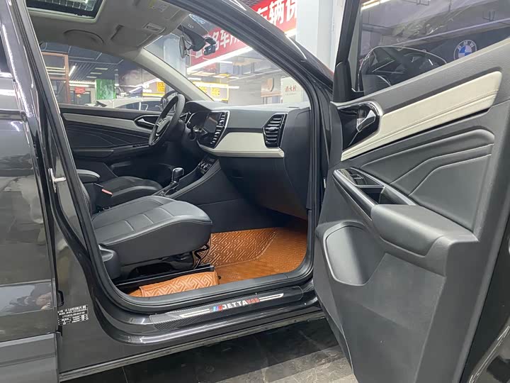 Фото 5 - Jetta VS5