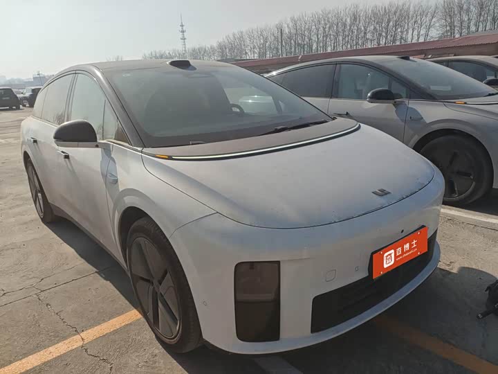 Фото 5 - LiXiang i6