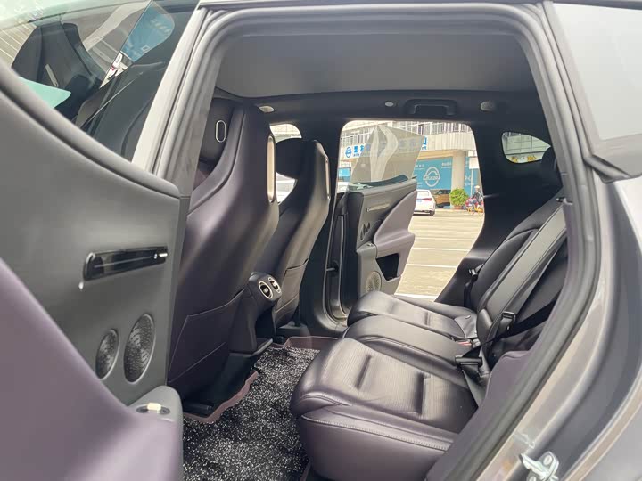 Фото 9 - Avatr 07