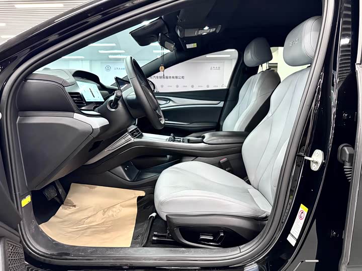 Фото 4 - BYD Seal