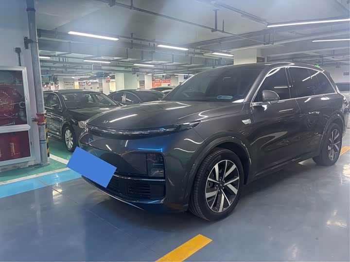 Фото 1 - LiXiang L8