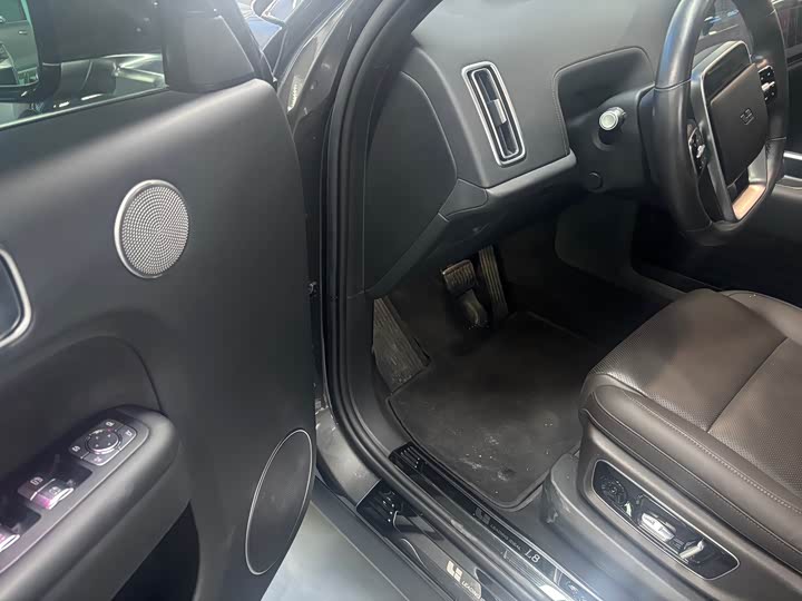 Фото 4 - LiXiang L8