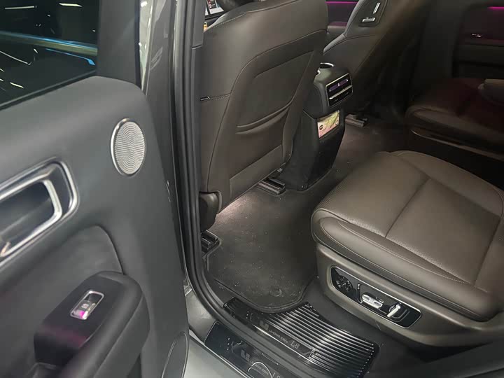 Фото 7 - LiXiang L8