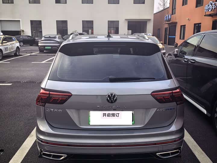 Фото 7 - Volkswagen Tiguan L Hybrid