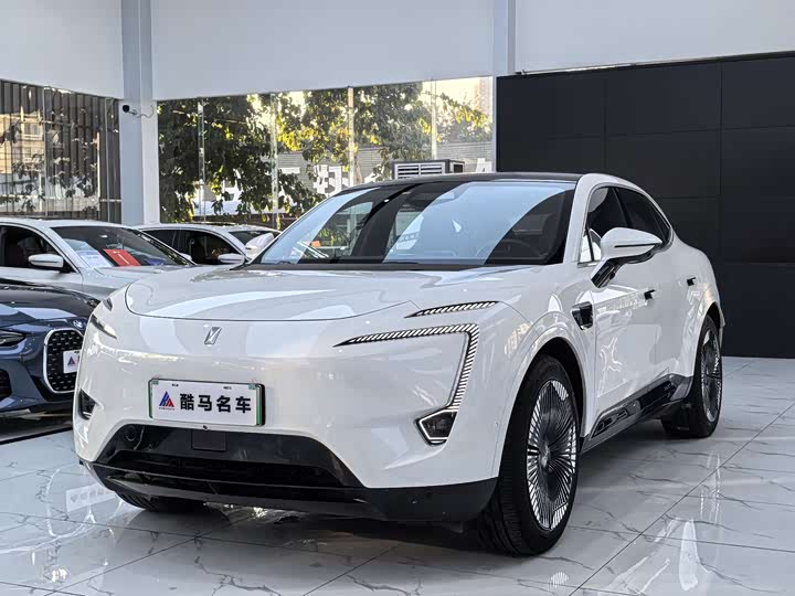 Фото 1 - Avatr 11