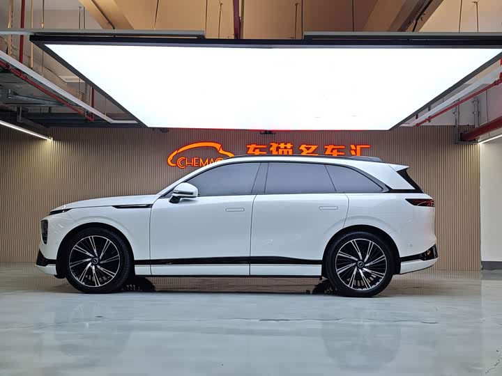 Фото 6 - XPeng G9