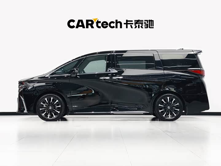 Photo 7 - Toyota Alphard