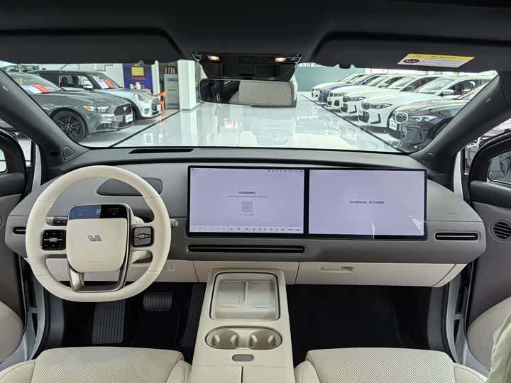 Фото 8 - LiXiang i6