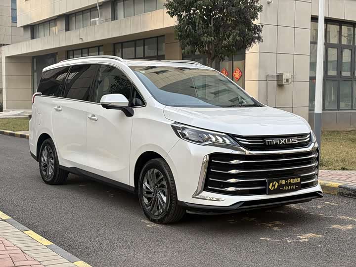 Фото 3 - Maxus G50