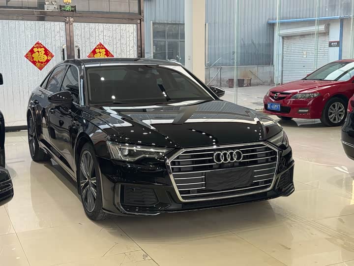 Фото 2 - Audi A6L