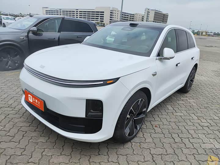 Фото 1 - LiXiang L6