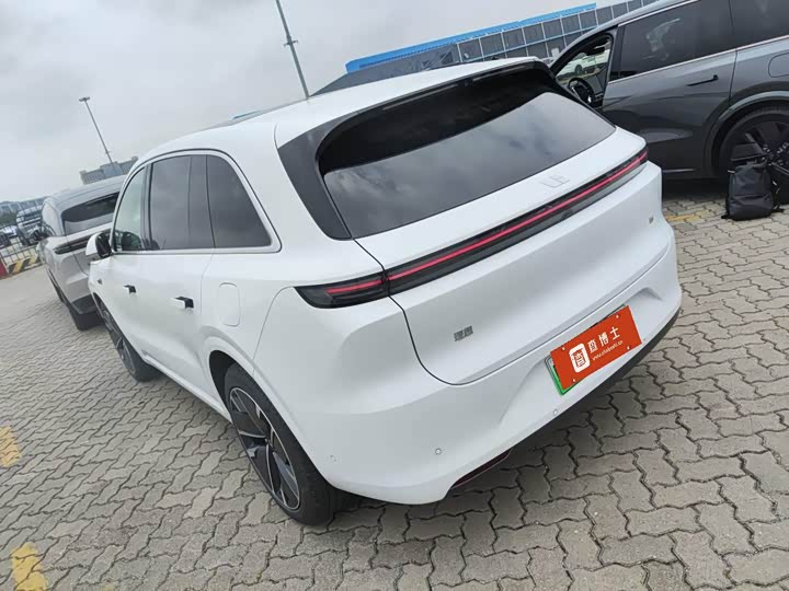 Фото 5 - LiXiang L6