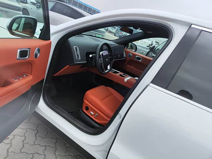 Фото 6 - LiXiang L6