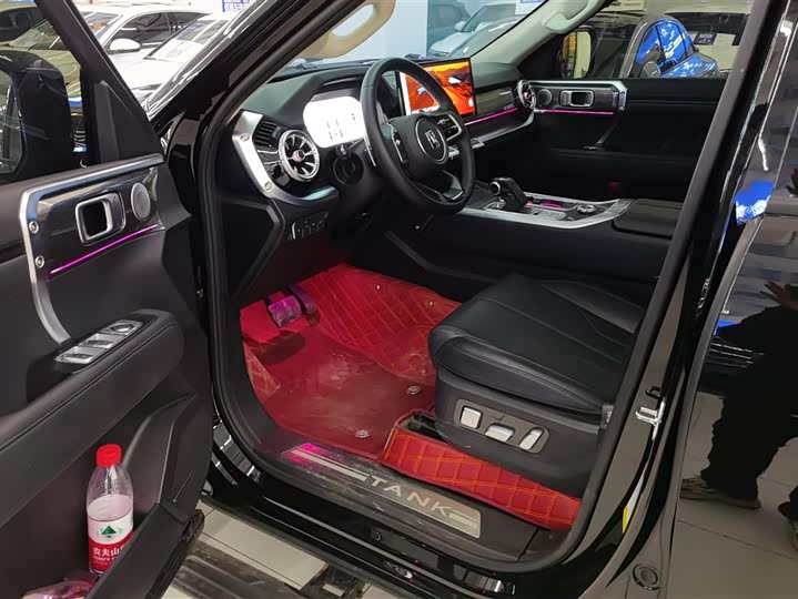 Photo 9 - Tank 400 Hybrid