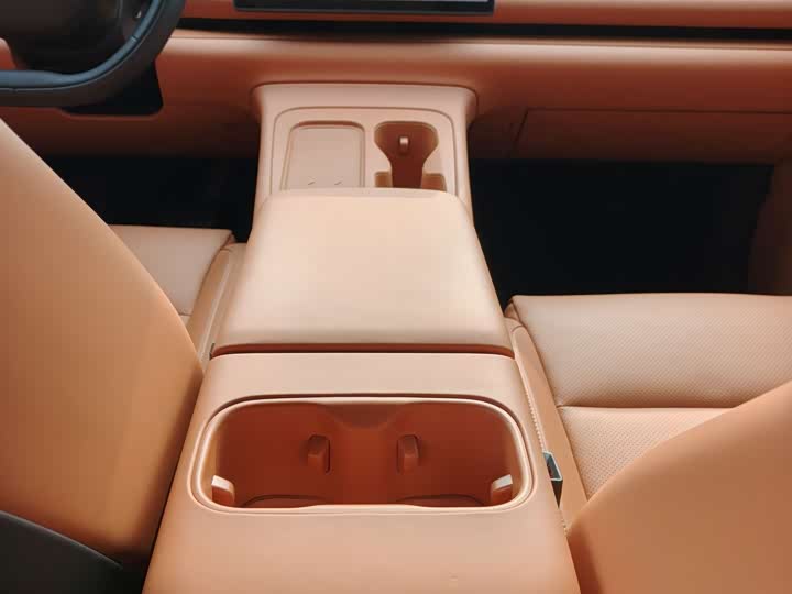 Фото 7 - Leapmotor C16