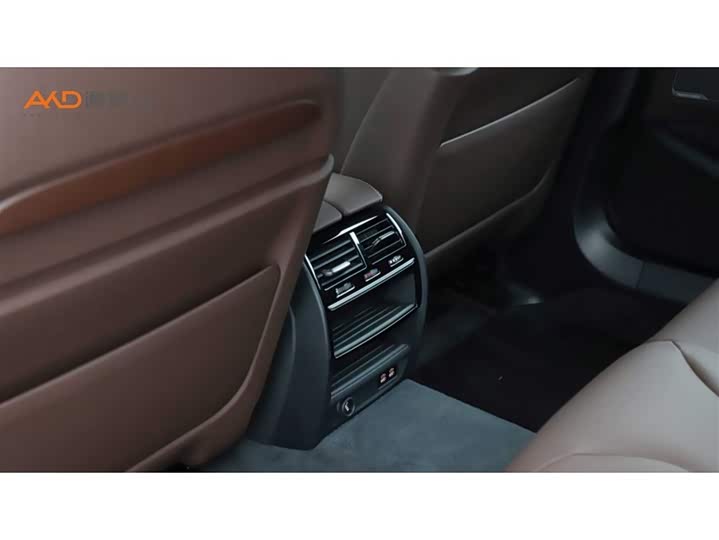 Фото 9 - BMW 5 Series Hybrid