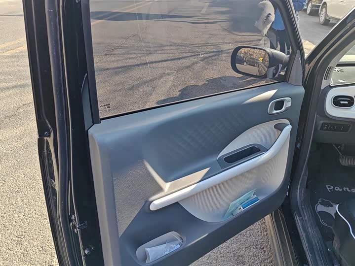 Фото 7 - Geely Galaxy Panda Mini