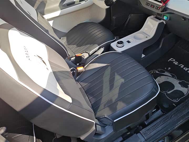 Фото 8 - Geely Galaxy Panda Mini