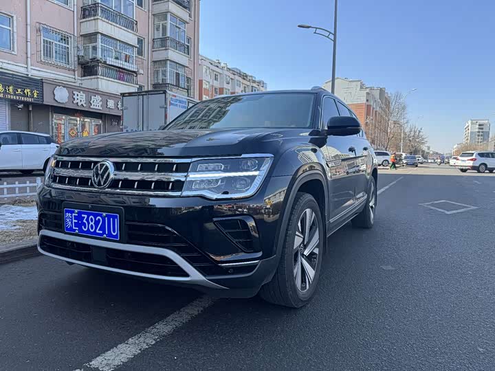 Фото 1 - Volkswagen Teramont Pro