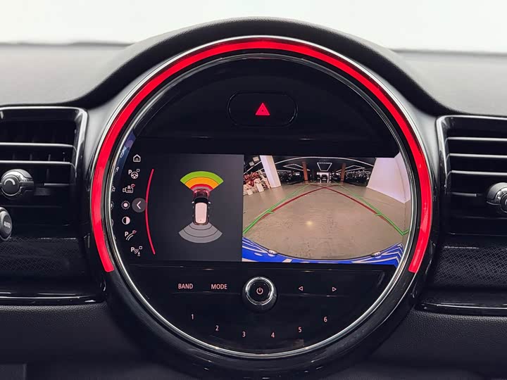 Фото 9 - Mini Clubman