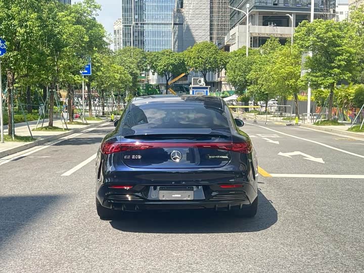 Фото 5 - Mercedes-Benz EQS AMG