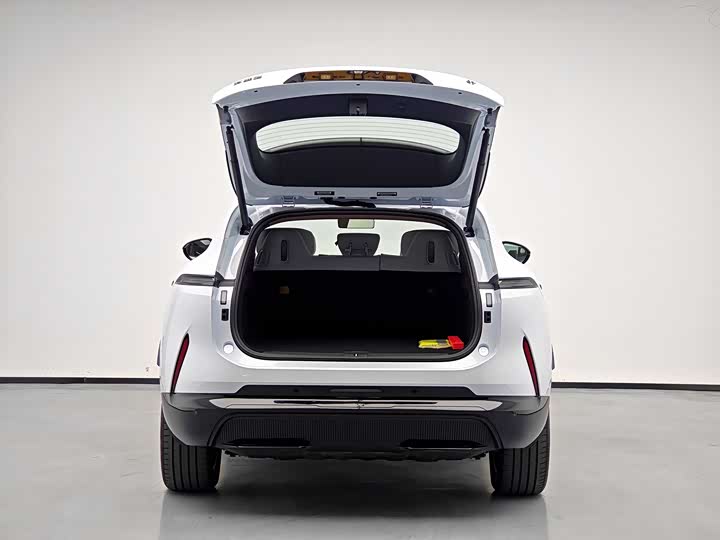 Фото 8 - Avatr 07