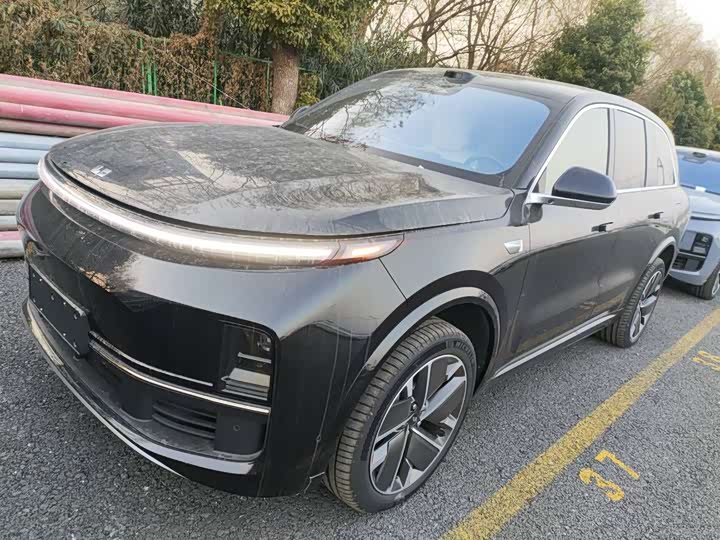 Фото 1 - LiXiang L8