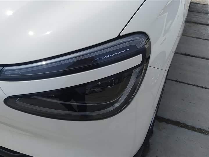 Photo 5 - Dongfeng Yipai 01