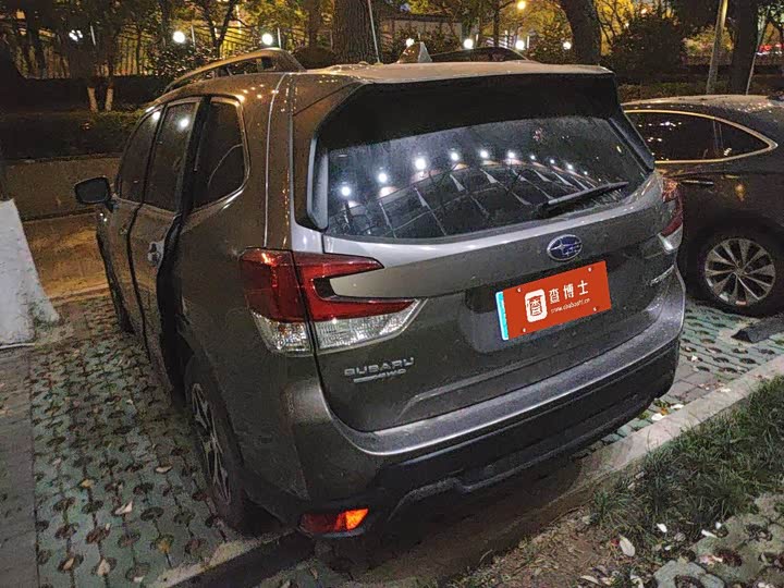 Фото 5 - Subaru Forester