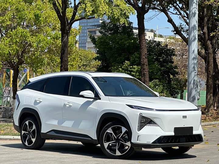 Фото 3 - Geely Galaxy L7