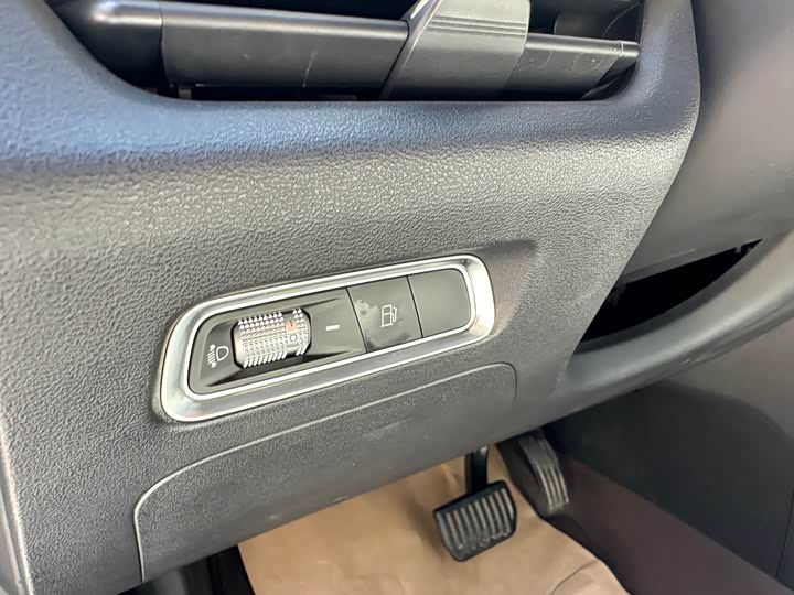 Фото 7 - Geely Galaxy L7