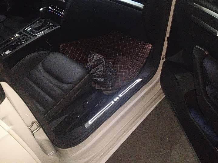 Фото 8 - Volkswagen CC