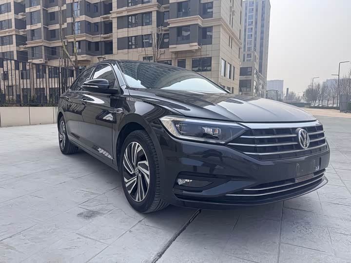 Фото 3 - Volkswagen Sagitar L