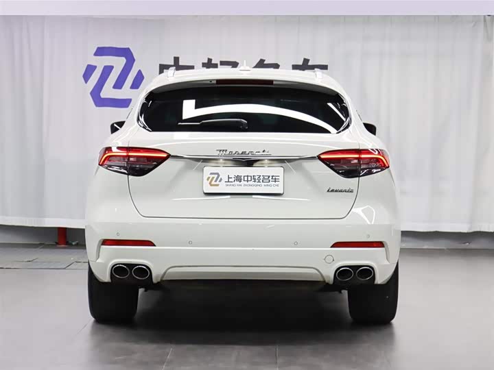 Photo 4 - Maserati Levante