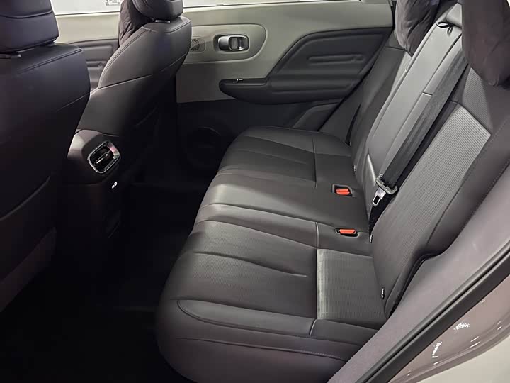 Фото 6 - Leapmotor B10