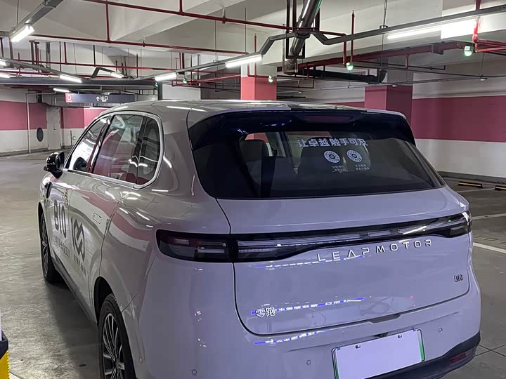 Фото 9 - Leapmotor B10