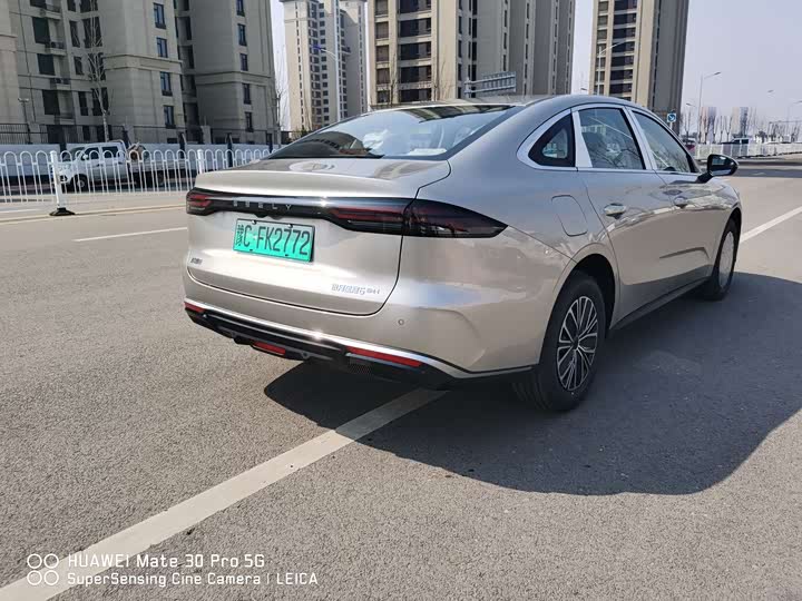 Photo 5 - Geely Galaxy Starshine 6