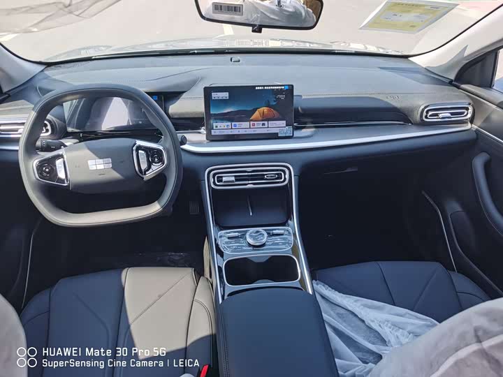 Photo 9 - Geely Galaxy Starshine 6