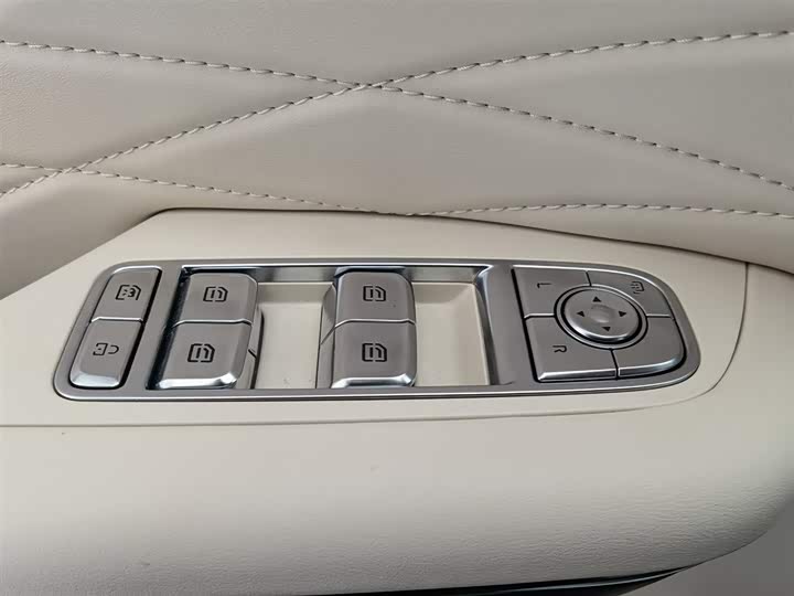 Photo 9 - Bestune M9