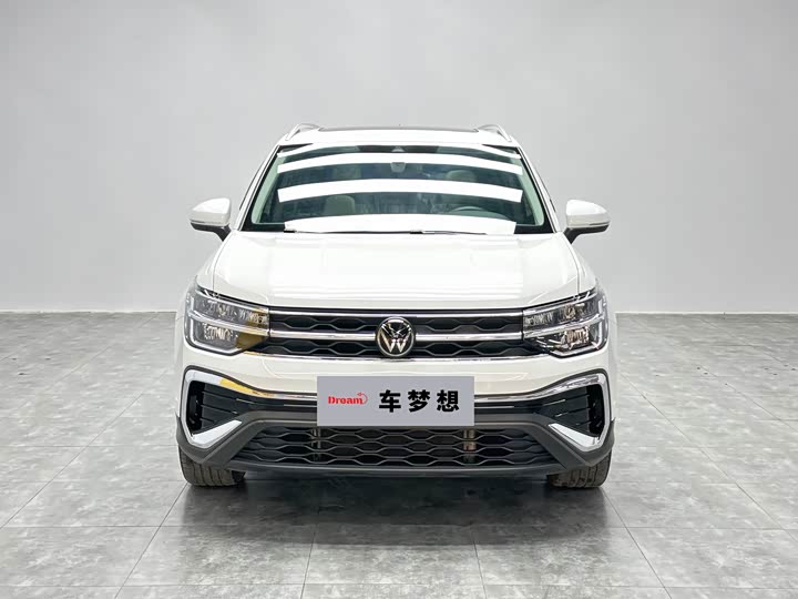 Фото 2 - Volkswagen Tharu