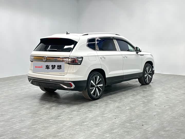 Фото 4 - Volkswagen Tharu