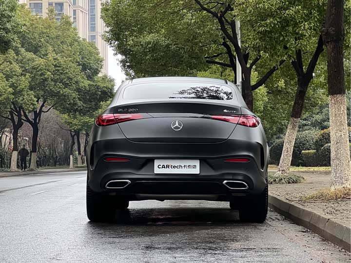 Фото 4 - Mercedes-Benz GLC-Class Coupe