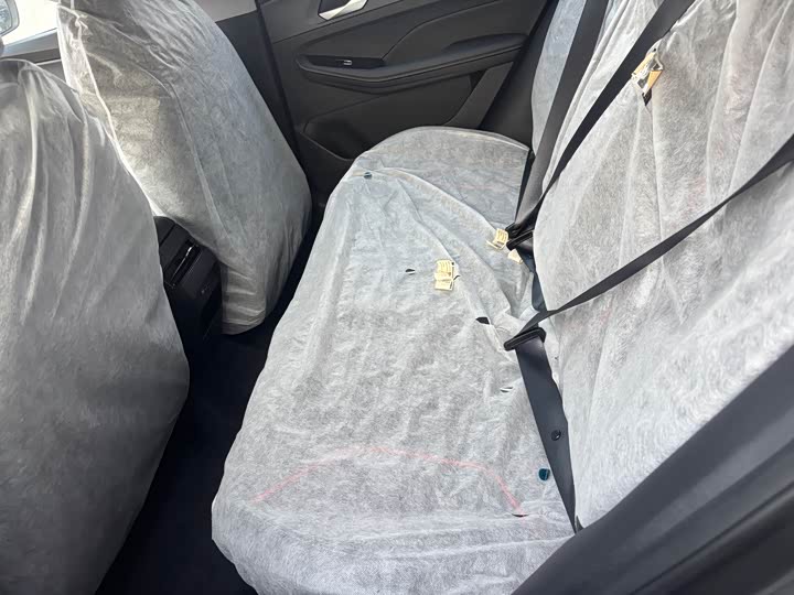 Фото 6 - Geely Binrui