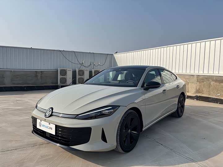 Volkswagen Lamando L 2026 2026款 凌渡L GTS 380TSI 凌风百万纪念版