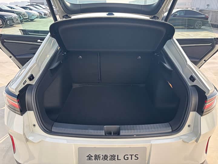 Volkswagen Lamando L 2026 2026款 凌渡L GTS 380TSI 凌风百万纪念版