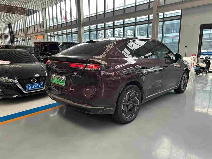 Photo 7 - GAC Hyptec HT