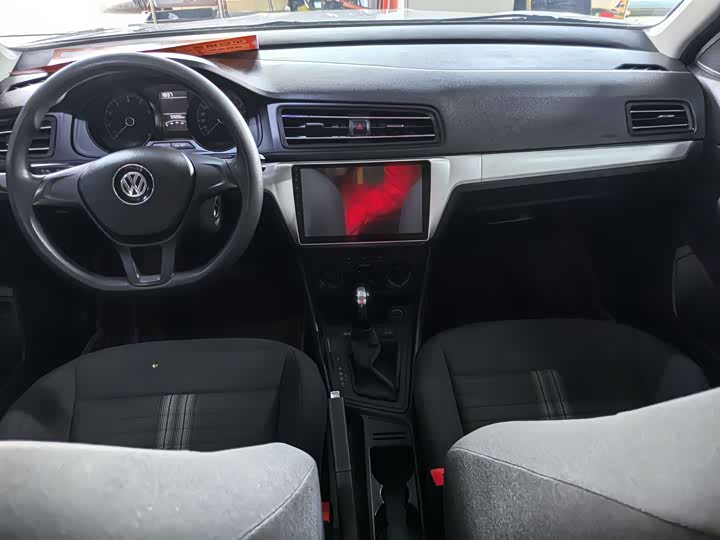 Фото 7 - Volkswagen Lavida