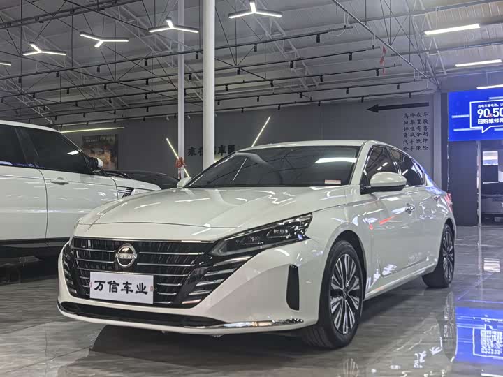 Фото 3 - Nissan Teana